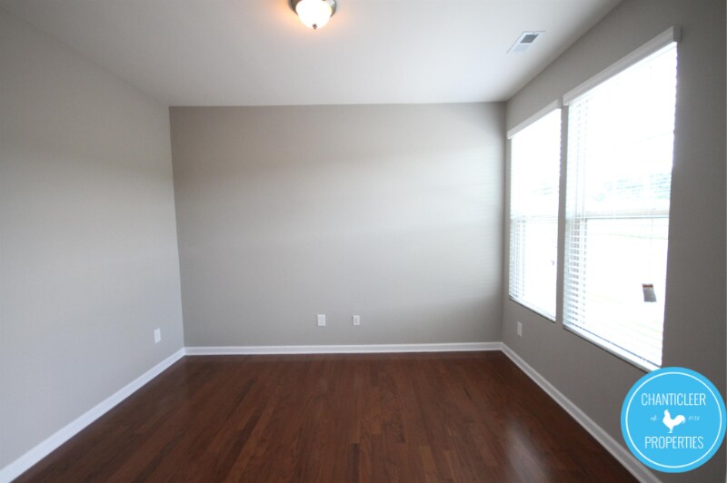 Building Photo - 2233 Sunny Cove Dr