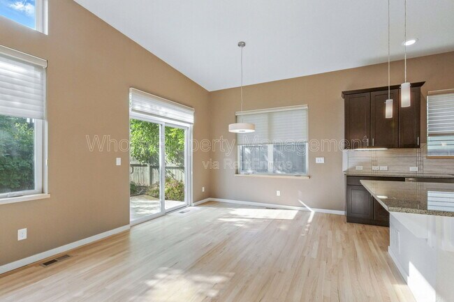 Building Photo - 1821 Blue Star Ln