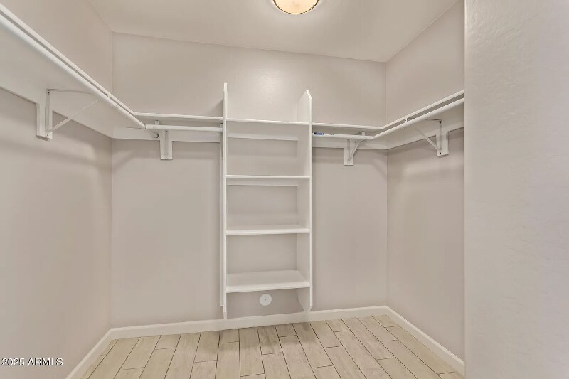 Building Photo - 15461 S 47th Pl