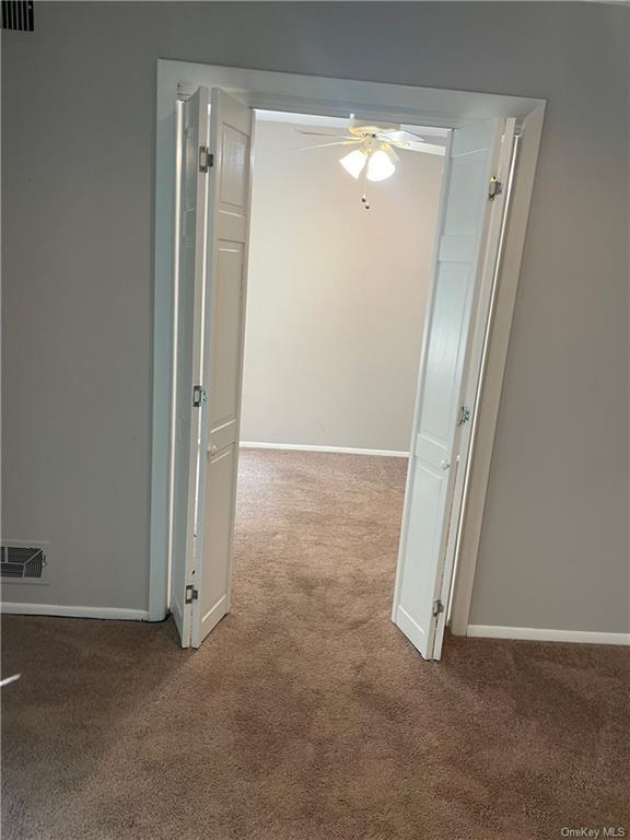 Building Photo - 208 Town Hill Condominium