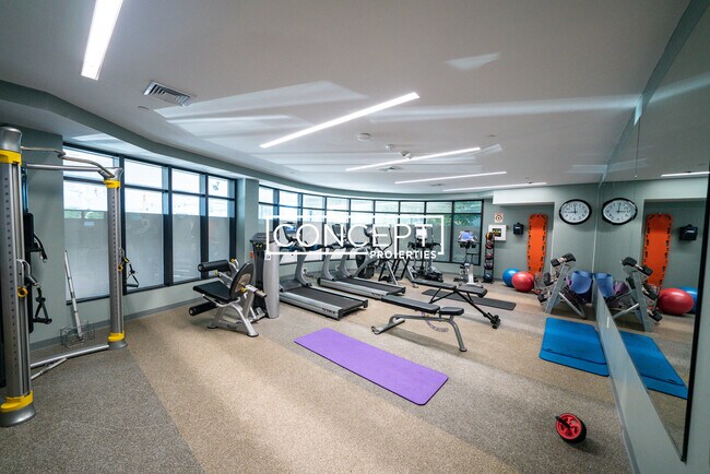 Building Photo - 9 Miner St