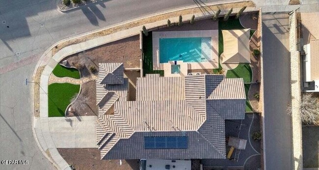 Building Photo - 841 Golden Edge Ct