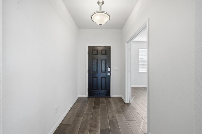 Building Photo - 804 Saratoga Rd