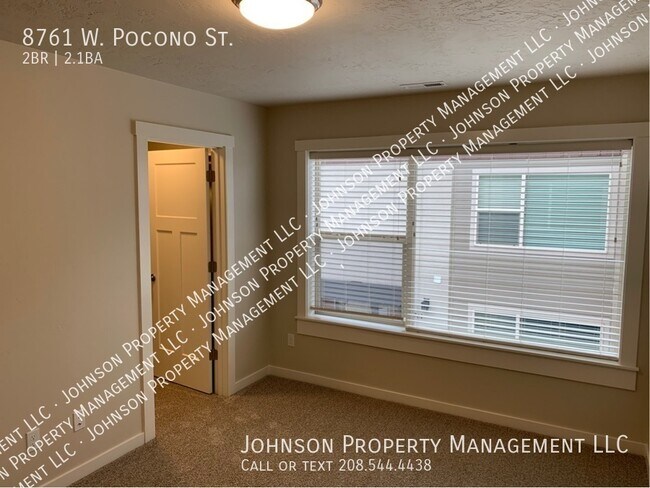 Building Photo - 8761 W Pocono St