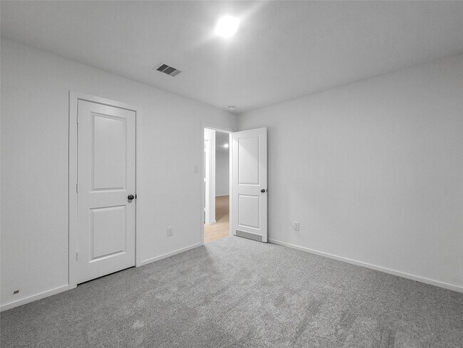 Building Photo - 31367 Black Cherry St