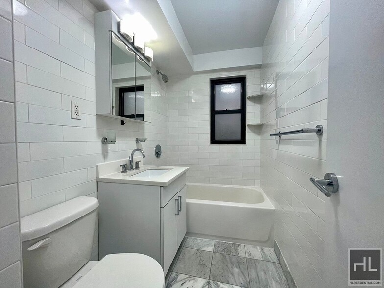 Primary Photo - EAST 56 STREET