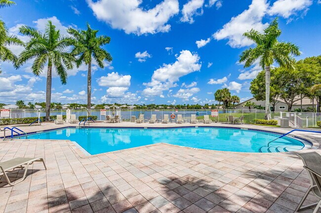 Building Photo - 1891 Oak Berry Cir