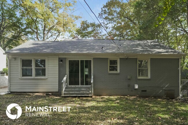 Building Photo - 2824 Beech Nut Rd