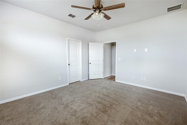 Building Photo - 6206 Marsh Ln