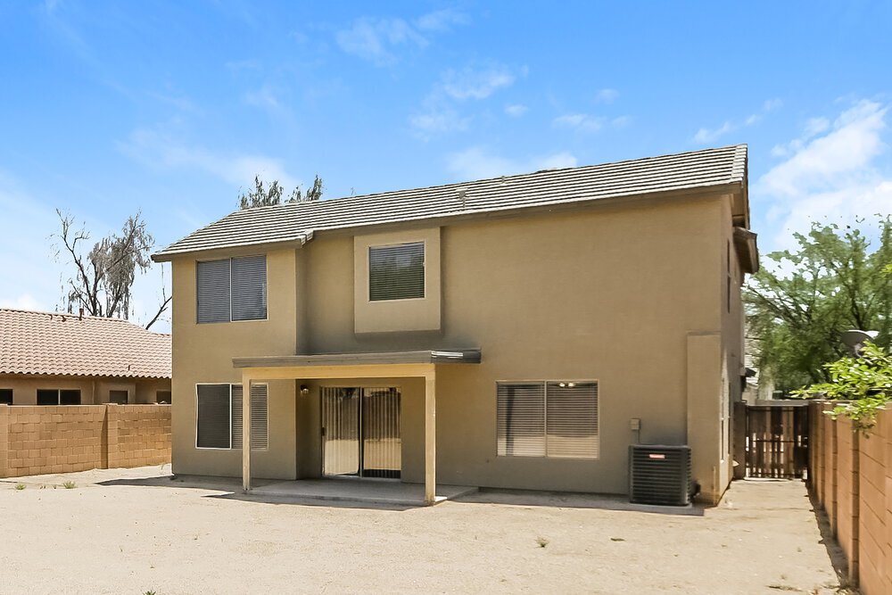 Building Photo - 12446 W San Juan Ave