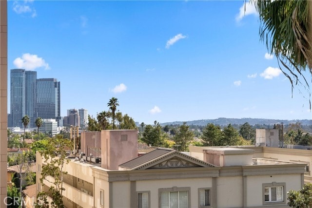 Building Photo - 10535 Wilshire Blvd