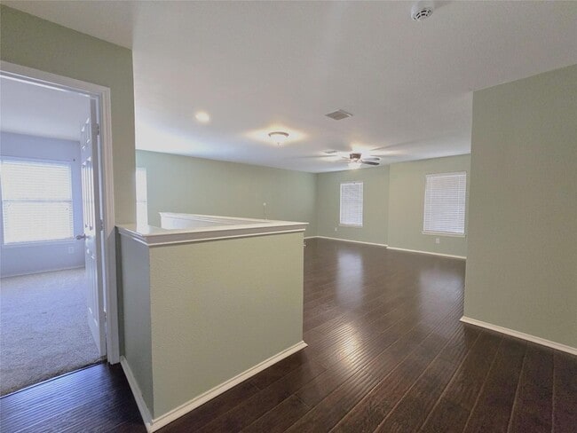 Building Photo - 530 Blue Sage