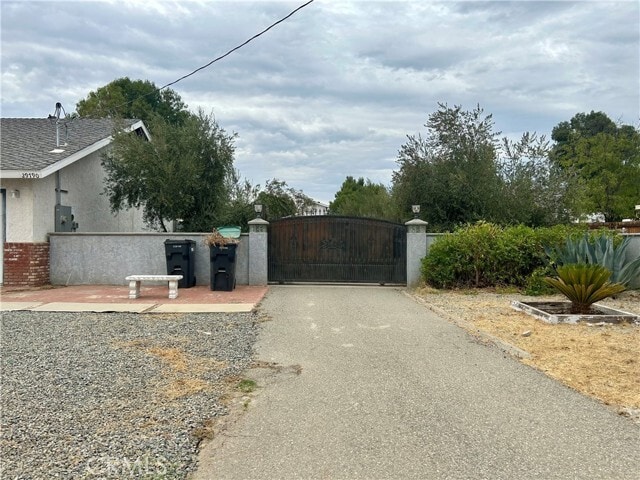 Building Photo - 29790 Cadena Dr