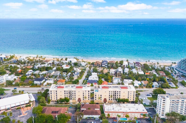 Building Photo - 2409 N Ocean Blvd