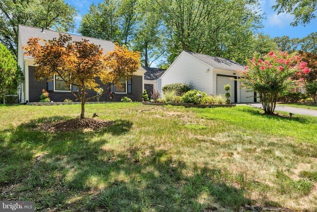 Building Photo - 1836 Ralston Pl