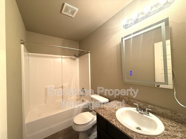 Building Photo - 4012 W 104th Pl S