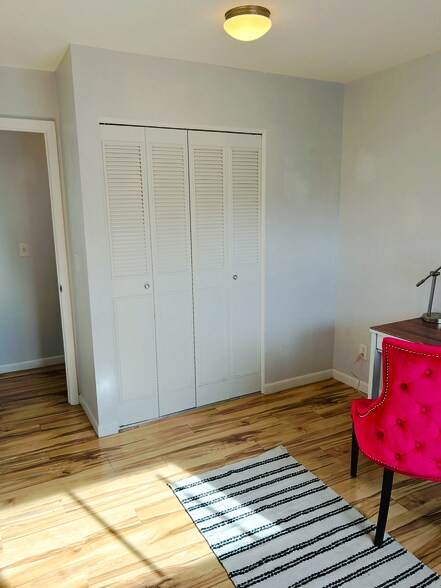 Building Photo - 9240 W 49th Ave