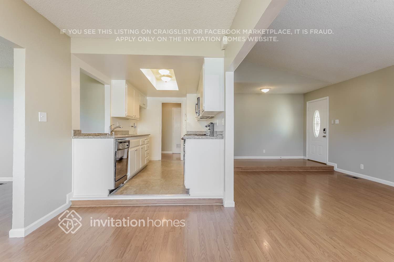 Building Photo - 1529 Sandy Ct