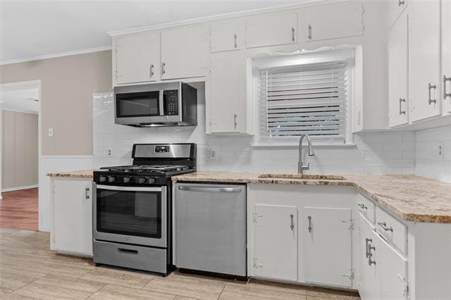 Building Photo - 5229 Ira St