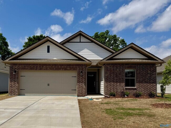 Building Photo - 15589 Ruthie Lynn Dr