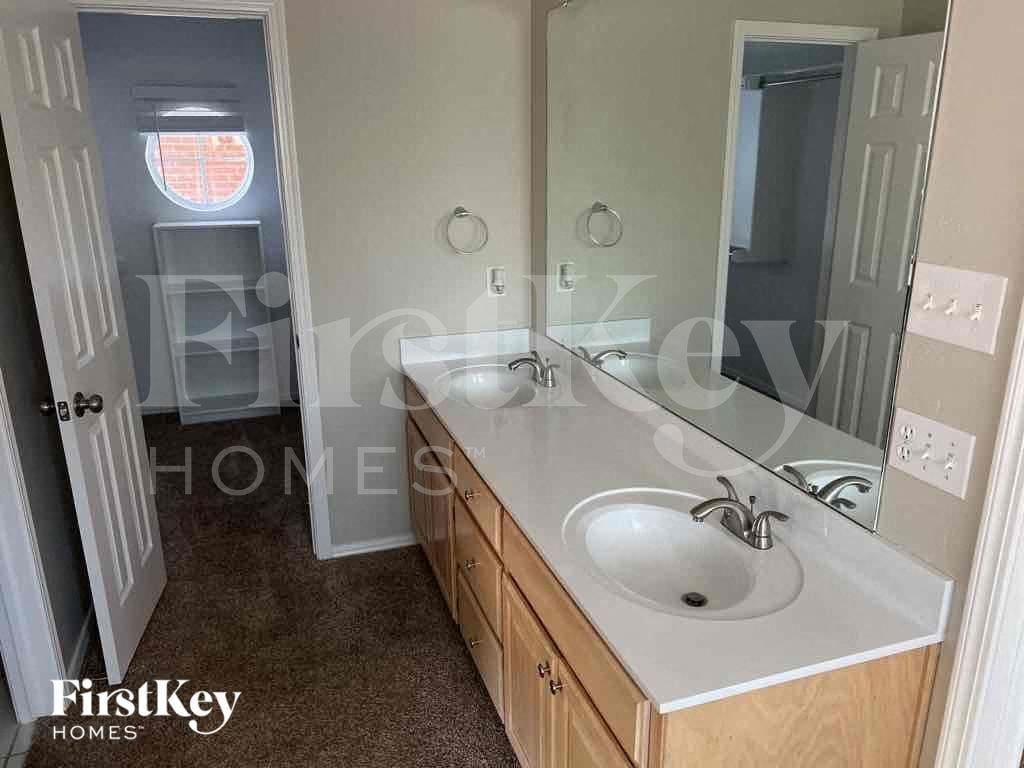 Building Photo - 1528 NW 179th St