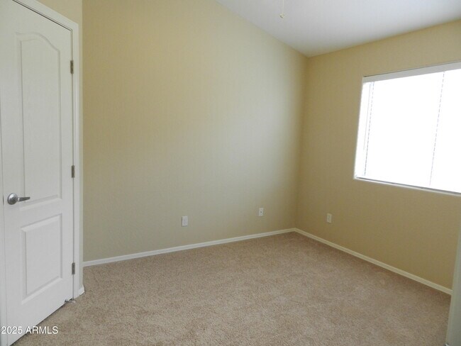 Building Photo - 13191 W Alvarado Cir