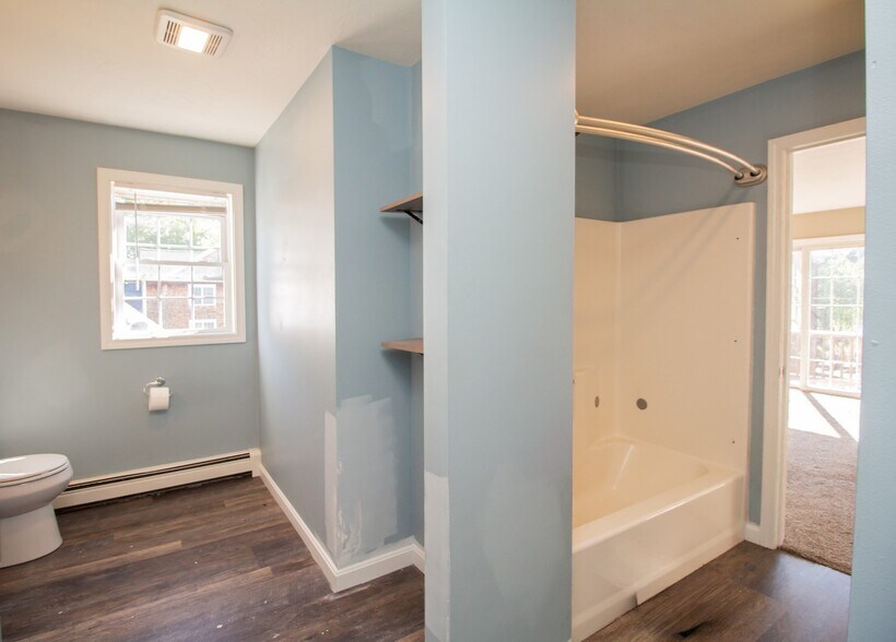 Building Photo - 126 Sears Island Dr