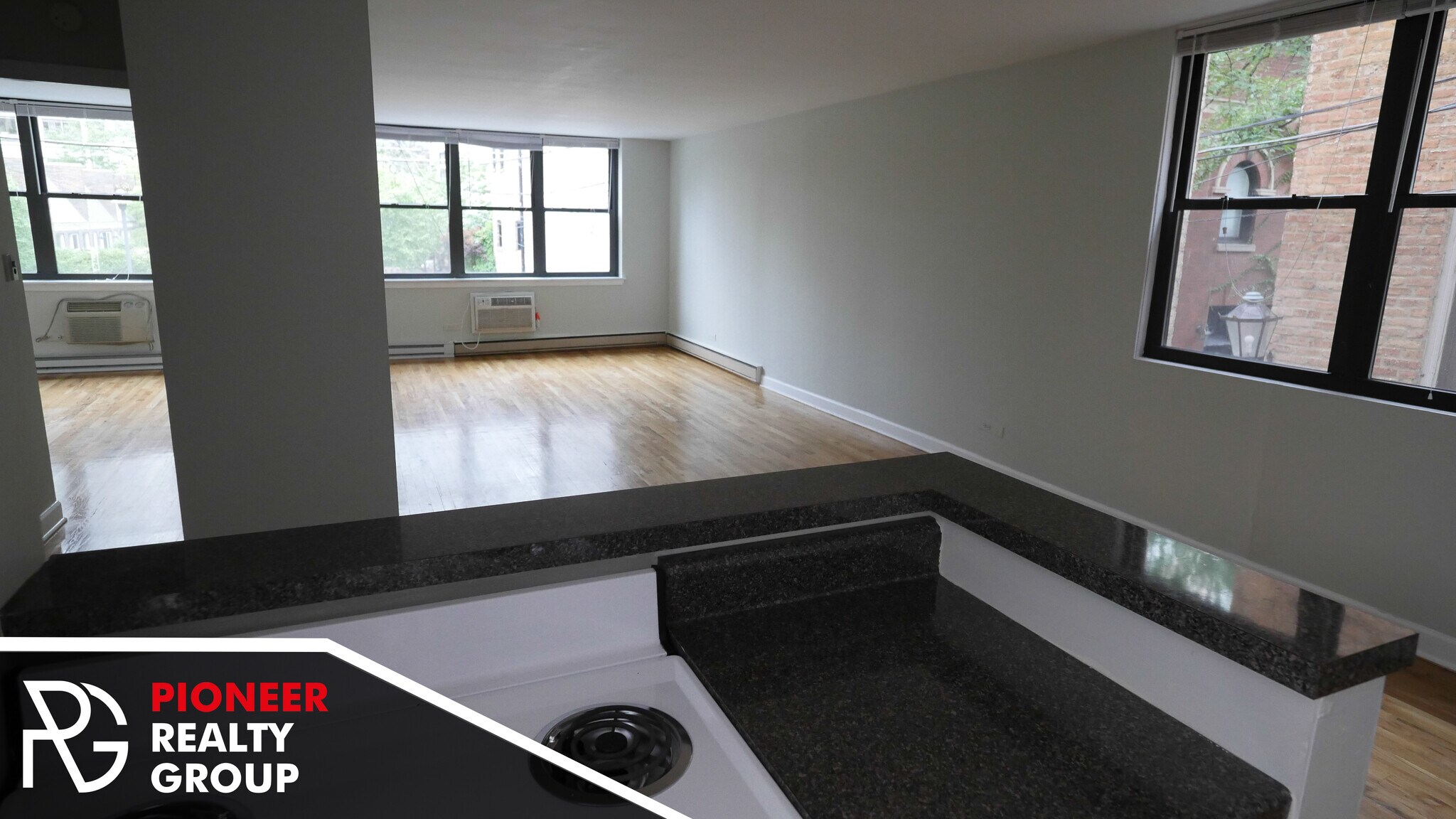 Building Photo - 1443 N Dearborn St