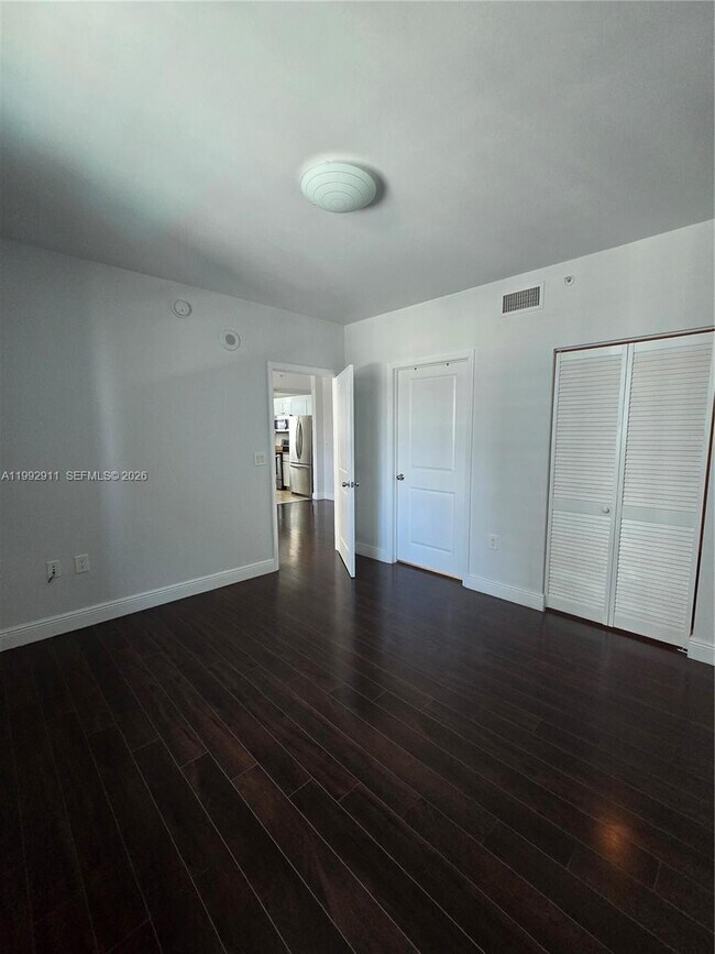 Building Photo - 1250 S Miami Ave