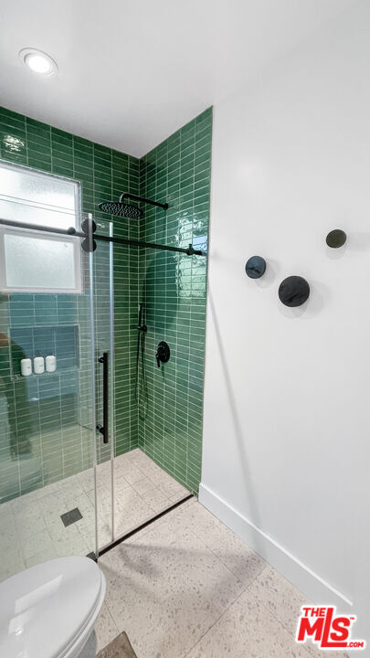 Building Photo - 3489 2nd Ave