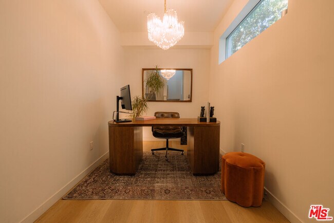 Building Photo - 3286 N Canary Way