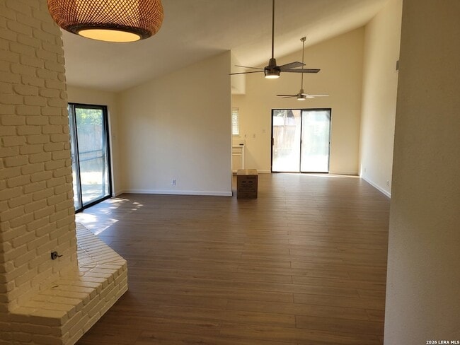 Building Photo - 11843 Burning Bnd St