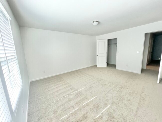 Building Photo - Paired Home minutes from I-85 off of Jack ...