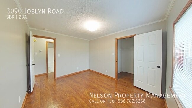 Building Photo - 3090 Joslyn Rd