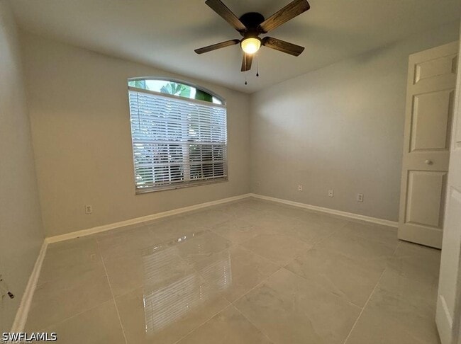 Building Photo - 4649 Santiago Ln