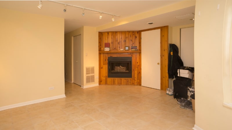 Building Photo - 2033 W Melrose St