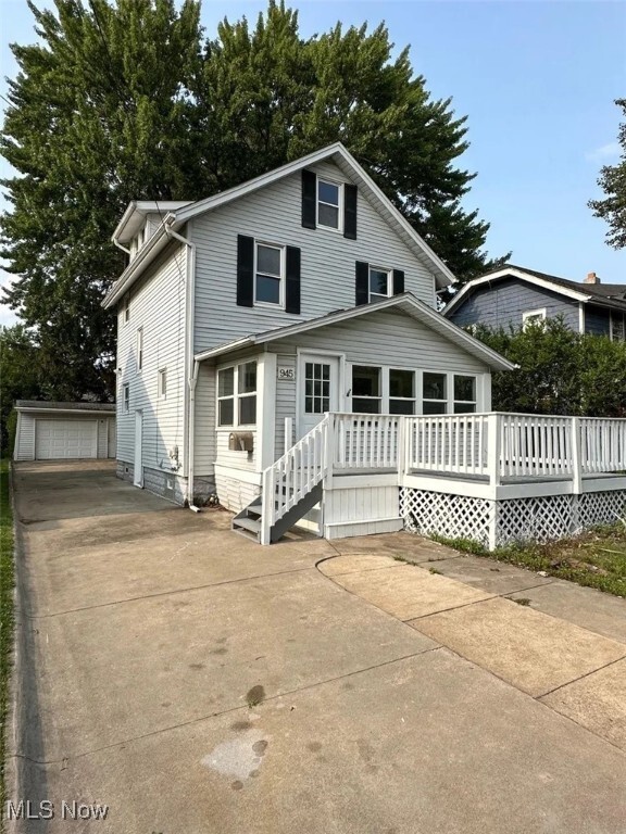Building Photo - 945 Indian Trail