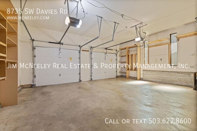 Building Photo - 8735 SW Davies Rd