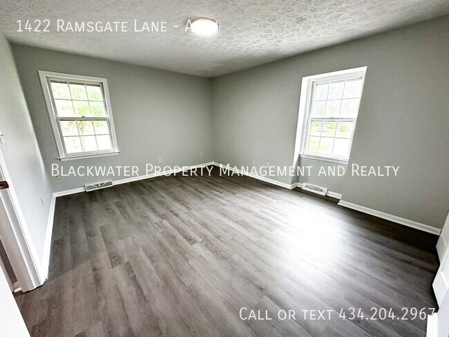 Building Photo - 1422 Ramsgate Ln