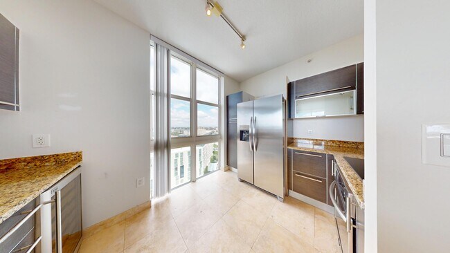 Building Photo - 550 Okeechobee Blvd