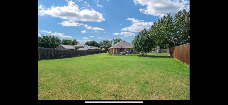 Building Photo - 4507 Ridgeway Dr