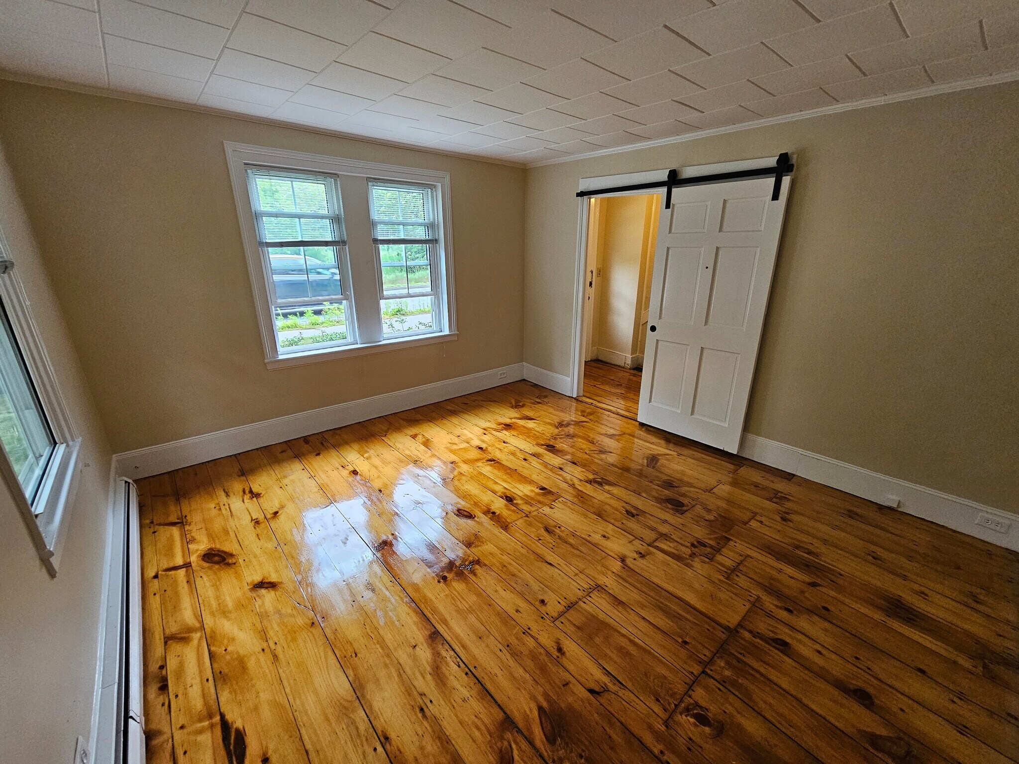 Master Bedroom - 22 Fletcher St