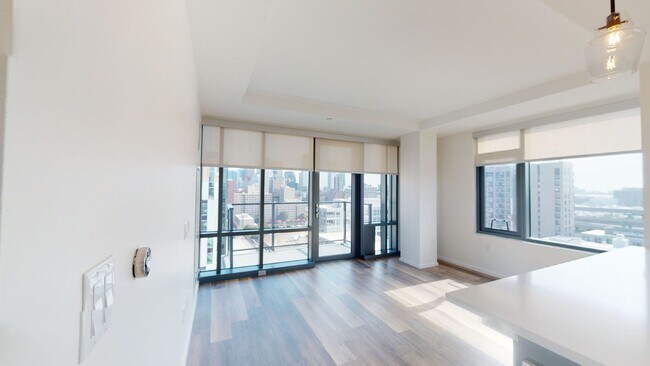 Building Photo - 345 Harrison Ave