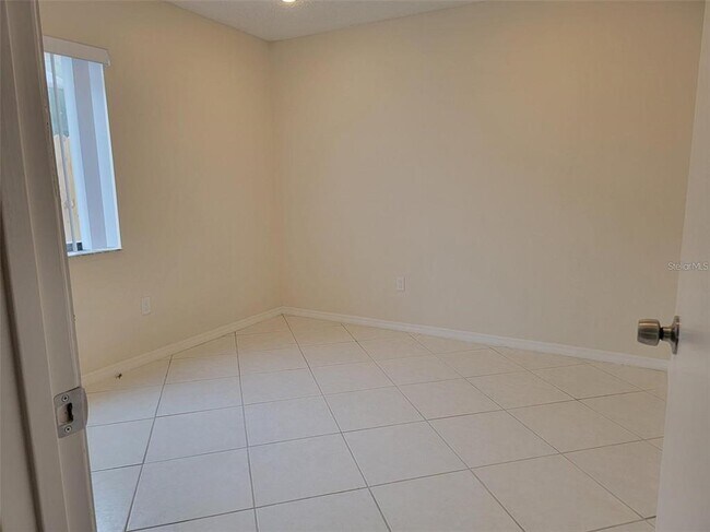 Building Photo - 222 Olivewood Ct
