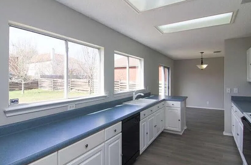 Building Photo - 12912 Latchwood Ln