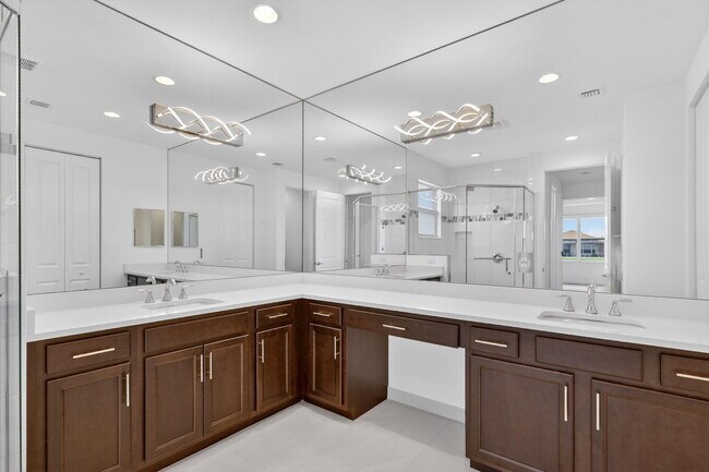 Building Photo - 11765 SW Poseidon Way