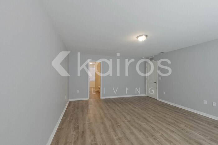 Building Photo - 4232 Swensson St