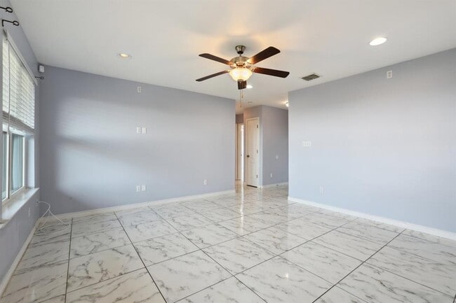 Building Photo - 20111 Travis Dr