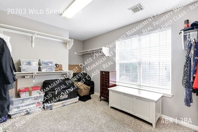 Building Photo - 20703 Wild Springs Dr