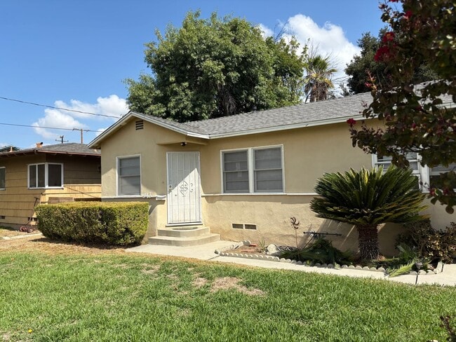 Primary Photo - 441-443 W. McKinley Ave